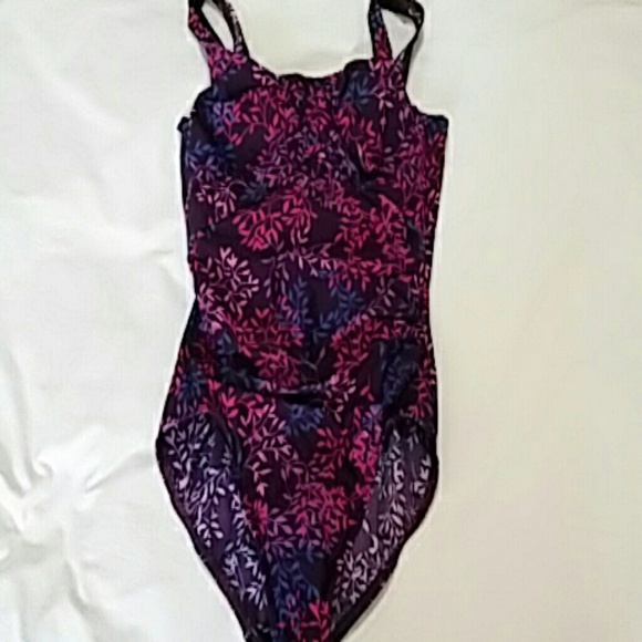NEW, LANDS'END Swimsuit.6 - Picture 1 of 7